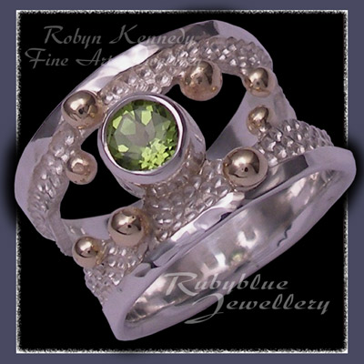 10 Karat Yellow Gold, Argentium Silver & Peridot  'Chic' Ring Image